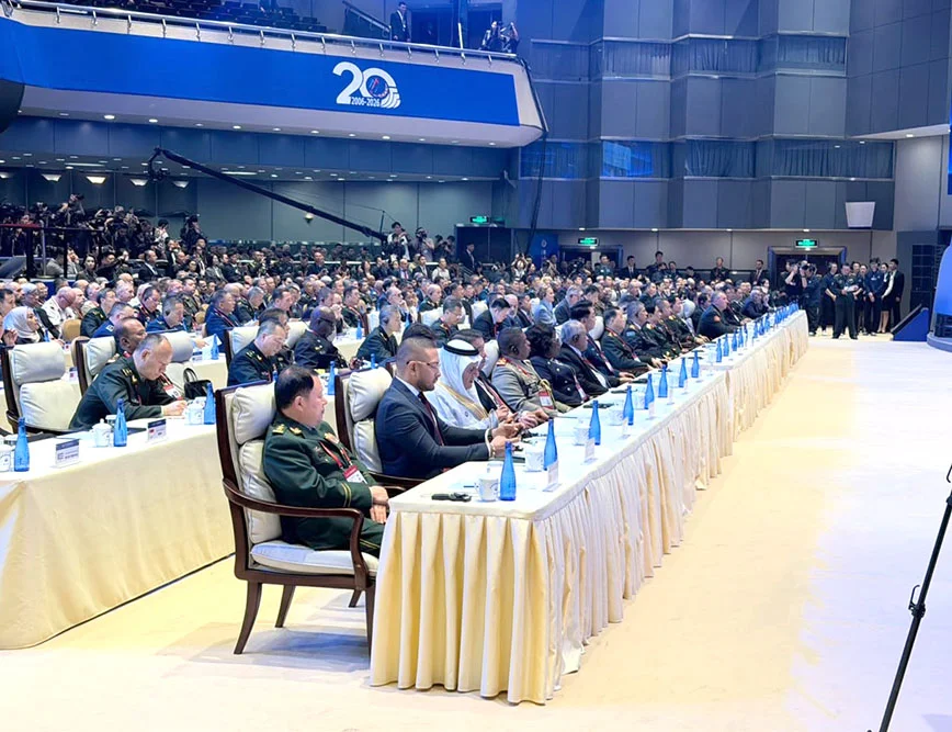 Müdafiə naziri 13-cü Pekin Syanşan Forumunda iştirak edib