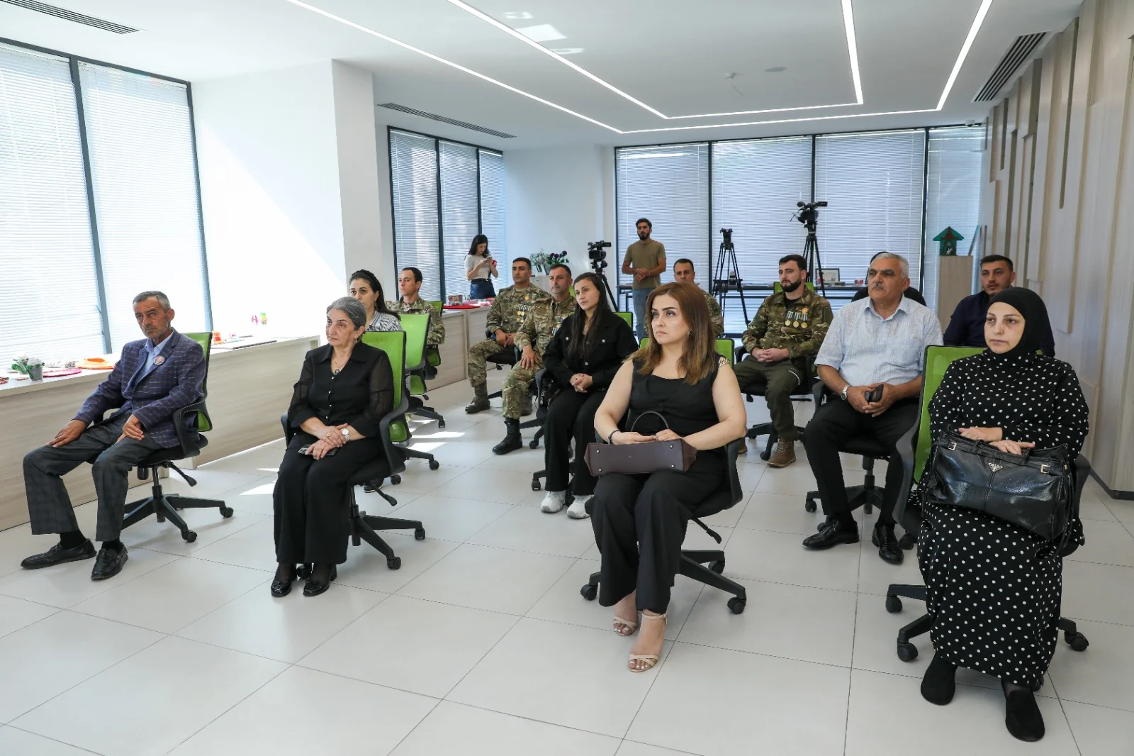 Şəhid ailələri və müharibə ilə əlaqədar əlilliyi olan  şəxslərə daha 36 mənzil verildi