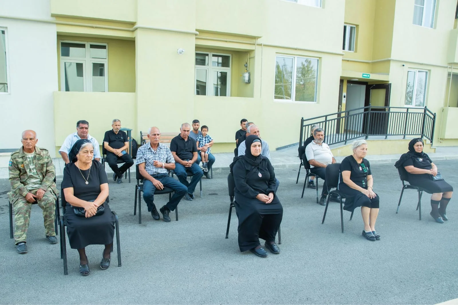 Şəhid ailələri və müharibə ilə əlaqədar əlilliyi olan şəxslərə daha 50 mənzil verildi
