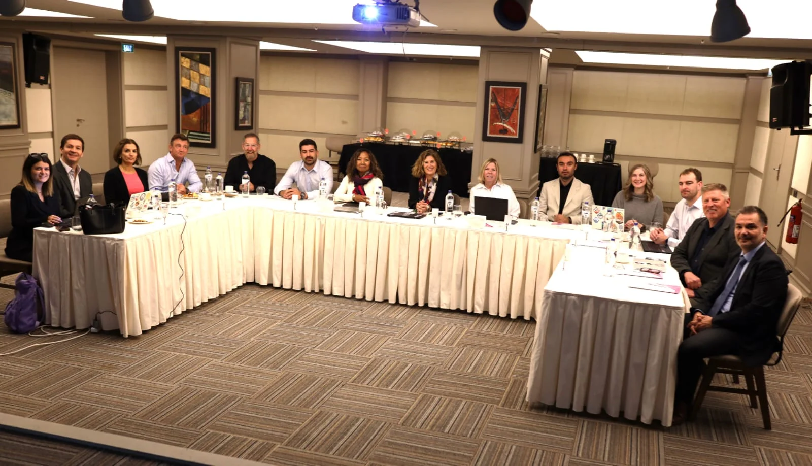 ATTA-nın İdarə Heyətinin iclası macəra turizmi üzrə dünya liderlərini Kapadokiyada bir araya gətirdi