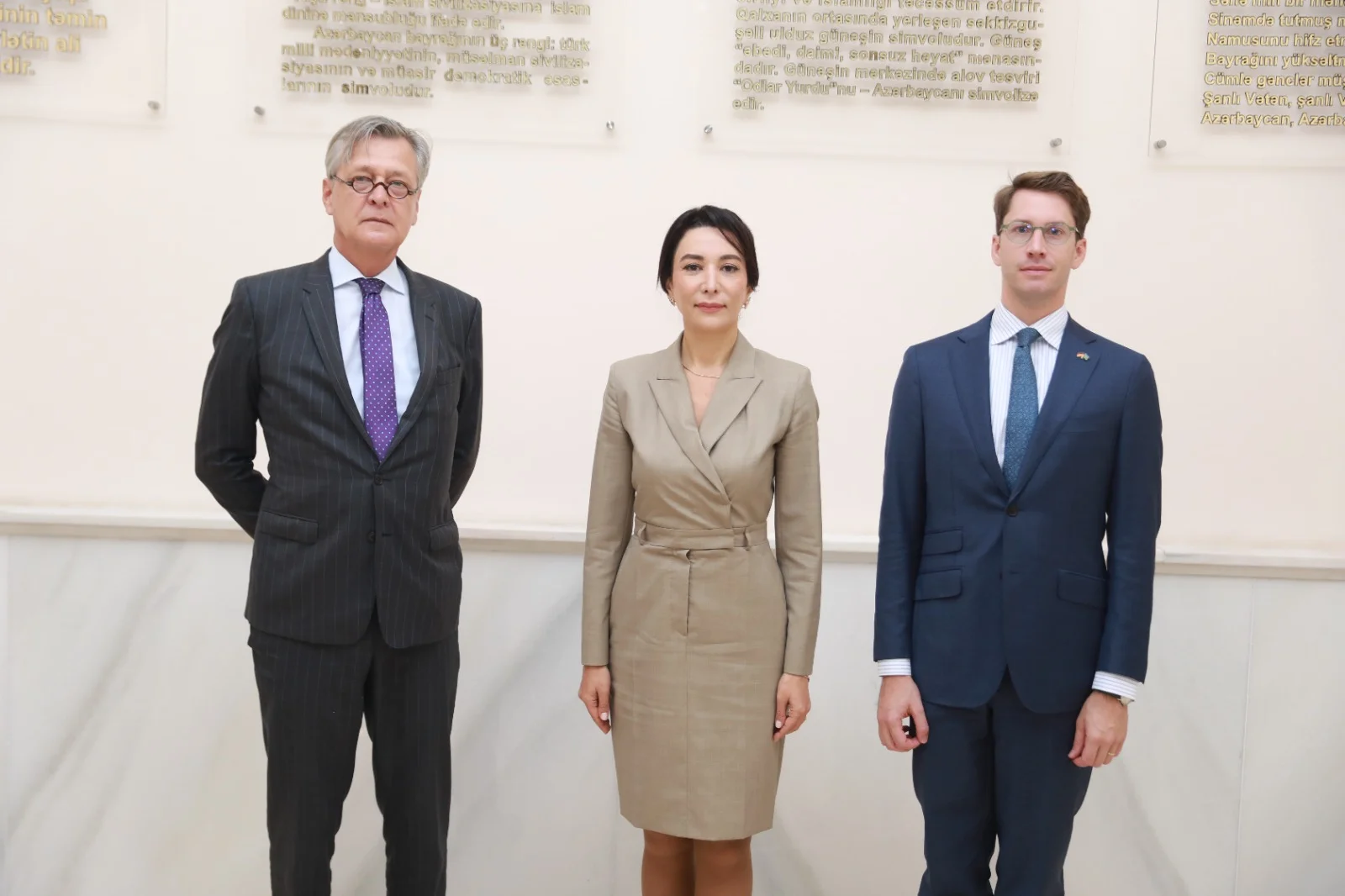 Ombudsman Səbinə Əliyeva Almaniyanın ölkəmizdəki səfirini qəbul edib