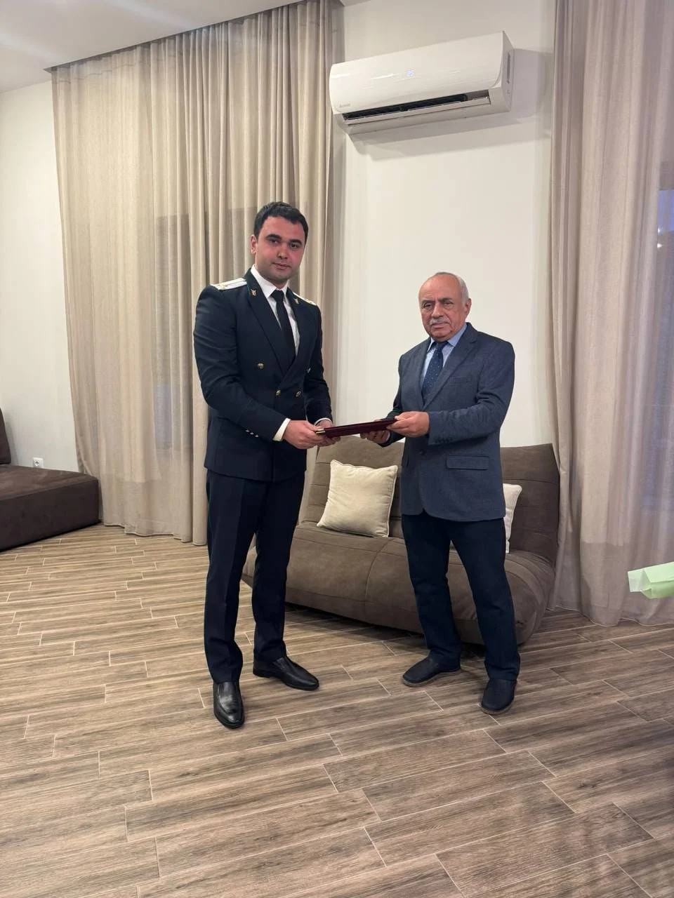 Veteran prokurorluq işçisi təbrik edilib