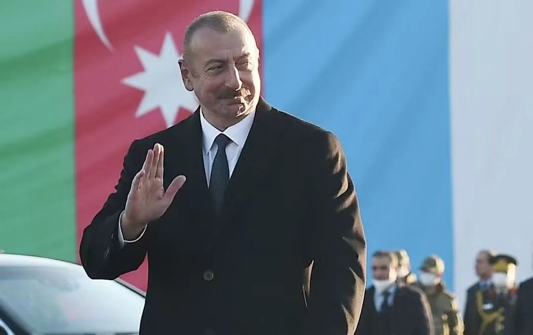 Prezident hakim partiyanı cəbhəyə sürdü - İdeoloji savaş başlanır