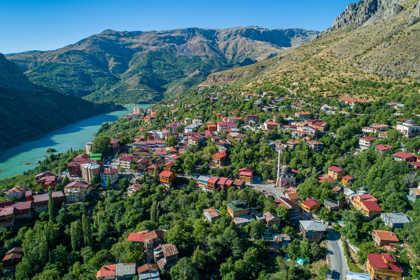 Ərzincan: Türkiyənin təbiət gözəllikləri və macəralarla dolu gizli incisi