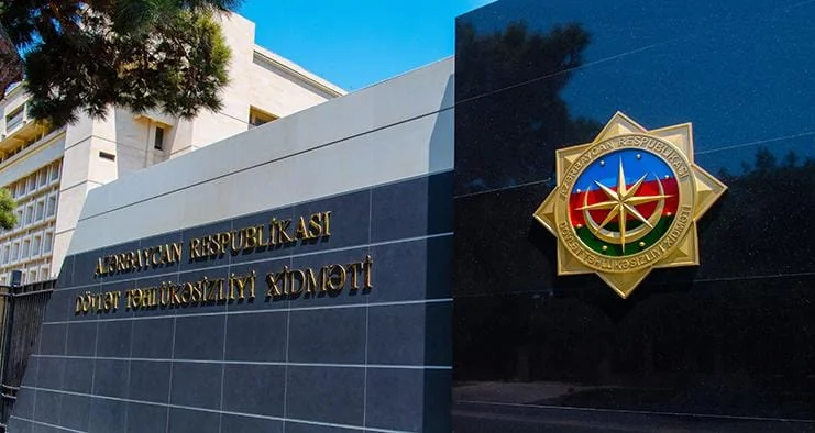 DTX Masazırda avtomobillərin yandırılmasını təşkil edən şəxsi xaricdə saxlayıb