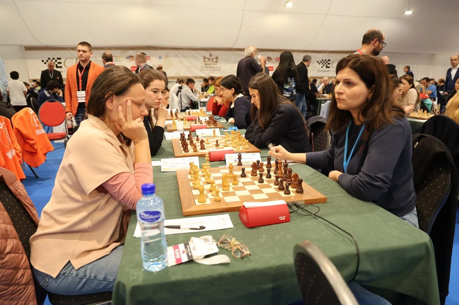 Şahmatçılarımız Avropa Klub Kubokunda 2 medal qazandı