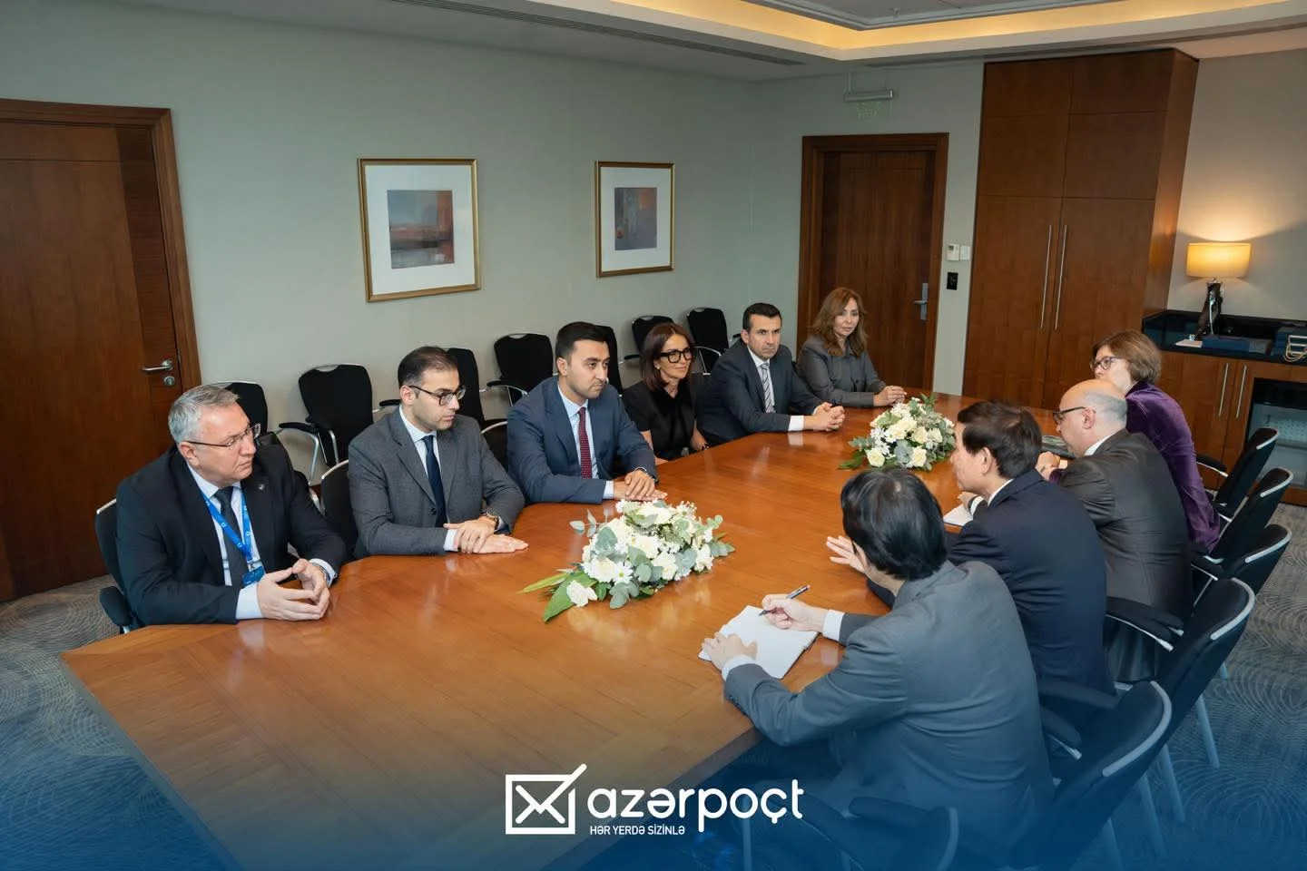 “Azərpoçt” və Ümumdünya Poçt İttifaqı əməkdaşlığının inkişaf perspektivləri müzakirə edilib