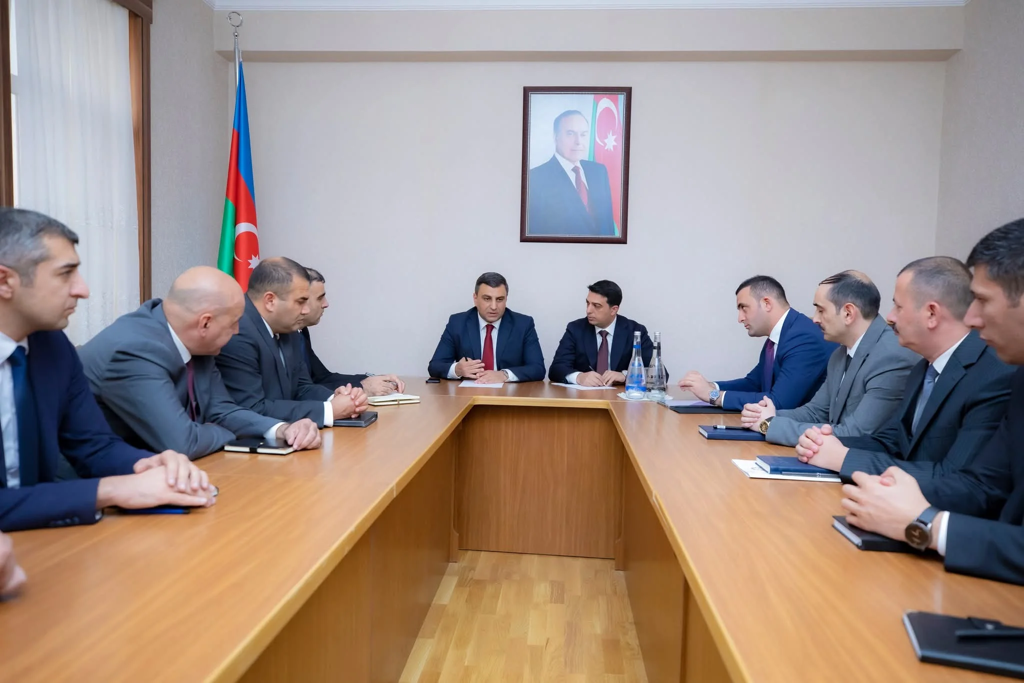Hesablama Palatasının auditoru kollektivə təqdim edilib