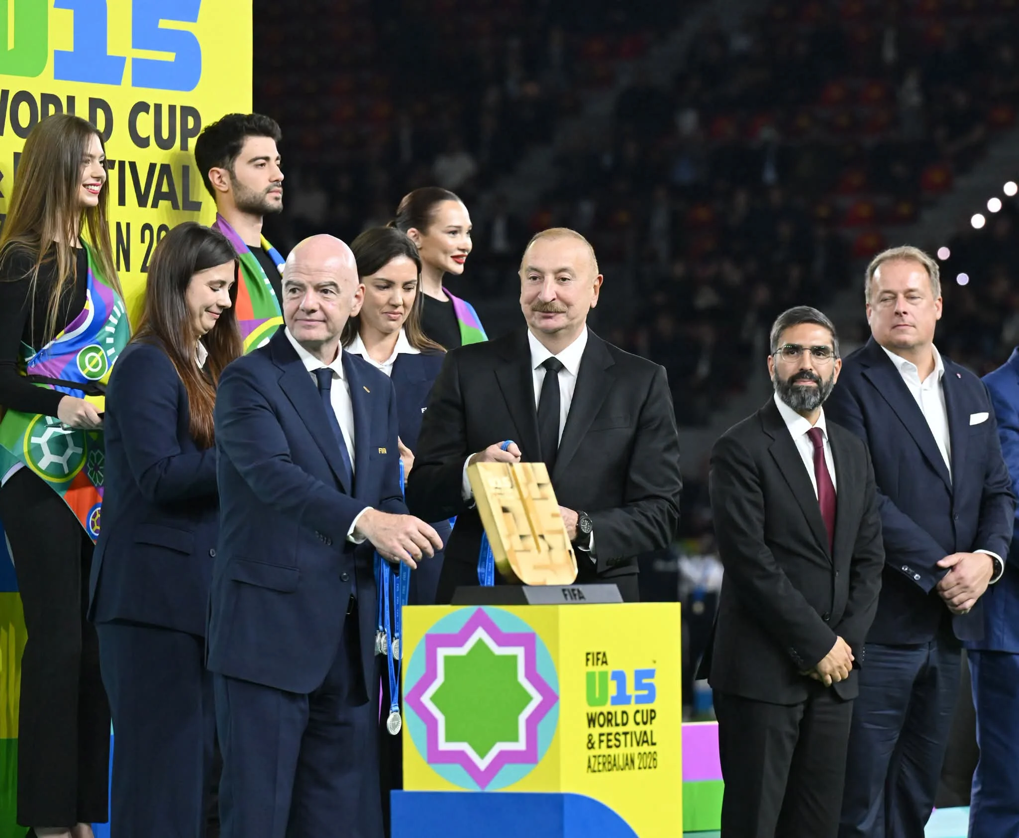 İlham Əliyev “FIFA U-15 World Cup and Festival”ın final matçını izləyib, mükafatlandırma mərasimində iştirak edib