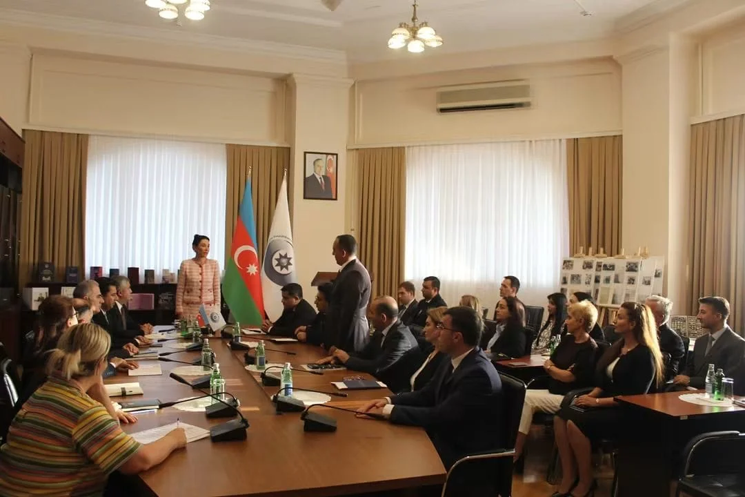 Ombudsman Aparatında hakim vəzifəsinə yeni təyin olunmuş əməkdaşla görüş keçirilib