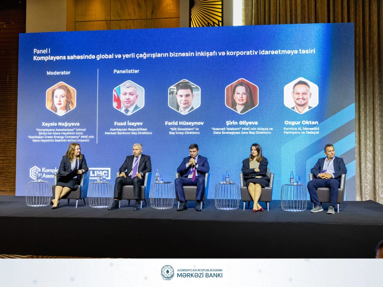 Mərkəzi Bank rəsmiləri korporativ idarəetmə və risklərin idarə olunması məsələlərini müzakirə ediblər
