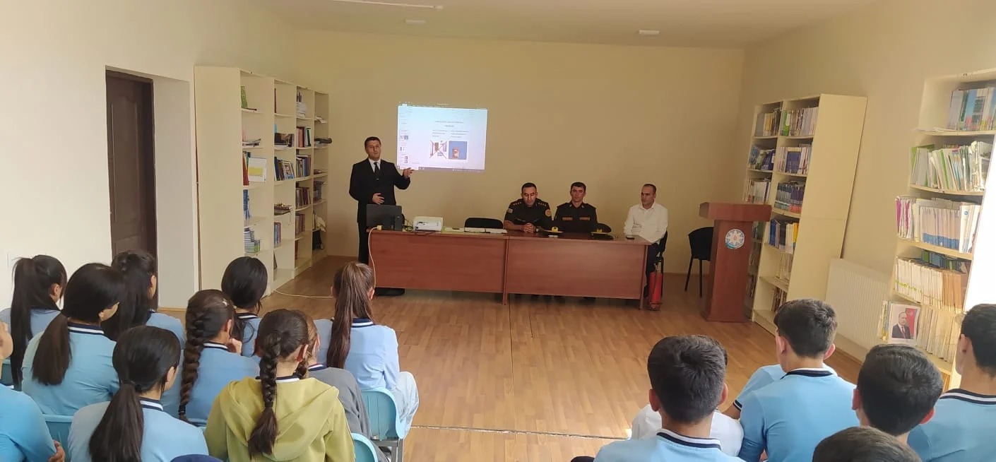 Fövqəladə Hallar Nazirliyi tərəfindən silsilə maarifləndirmə tədbirləri keçirilib
