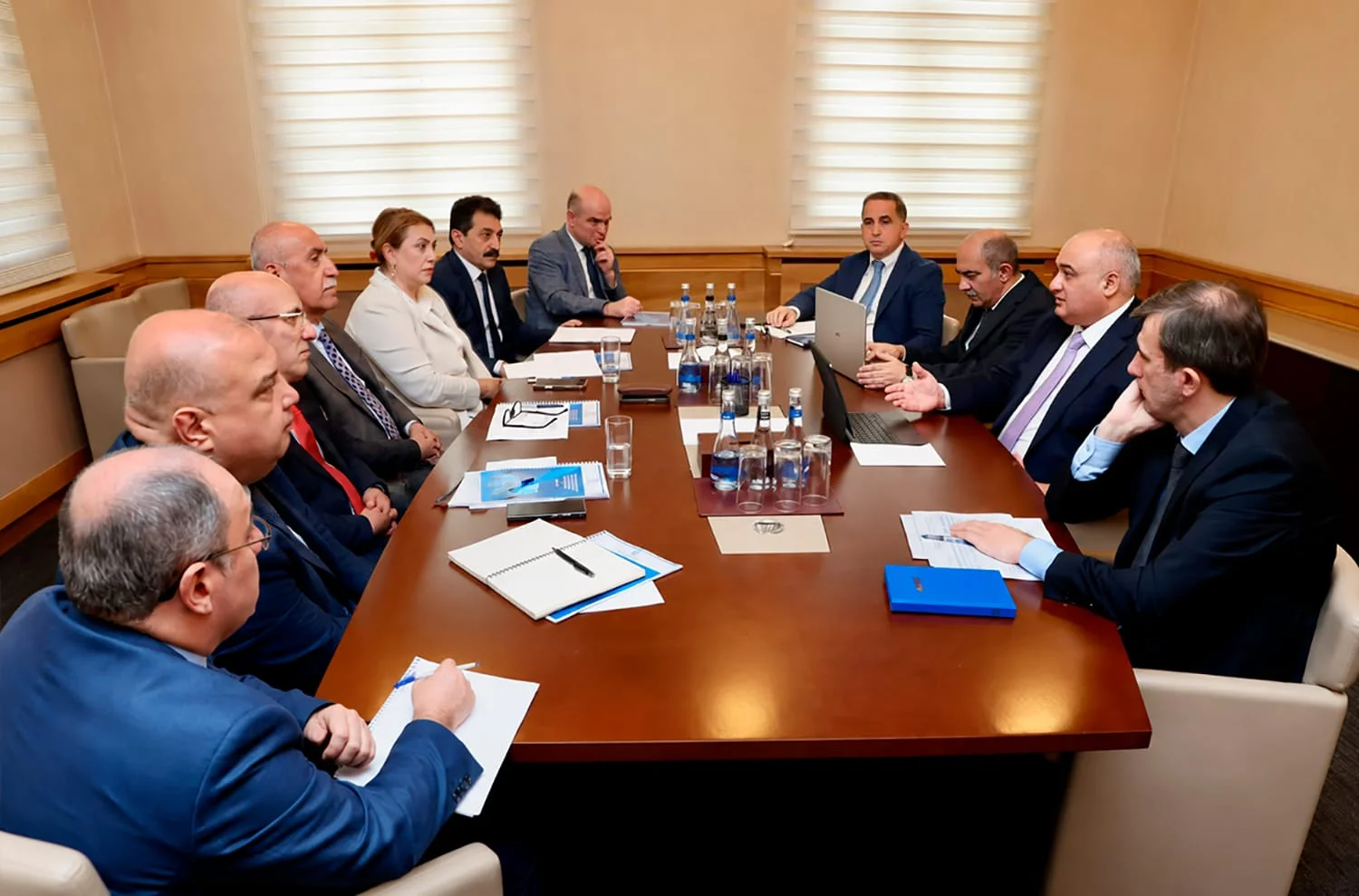 İctimai Şura üzvləri ilə 2027-ci il üzrə dövlət büdcəsinin və icmal büdcənin layihələri müzakirə edilib