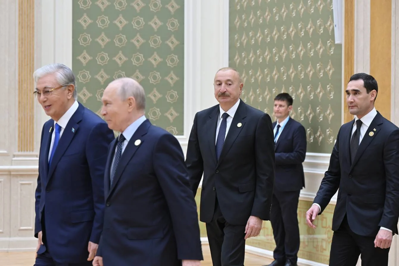 Türkmənbaşı şəhərində Xəzər Ekoloji Sammitinin geniş tərkibdə iclası keçirilib