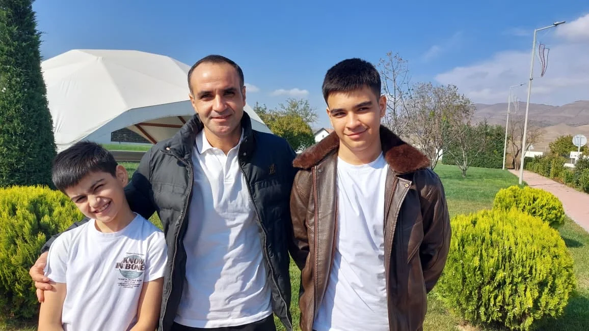 Ağdərə rayonuna köçürülən sakinlər yeni evlərinə çatıblar